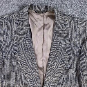 Vintage Men's Gray Herringbone Blazer Carolcrest Classic USA